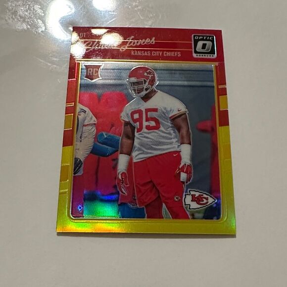 Chris Jones Refractor optic mint condition rookie card - Picture 2 of 3